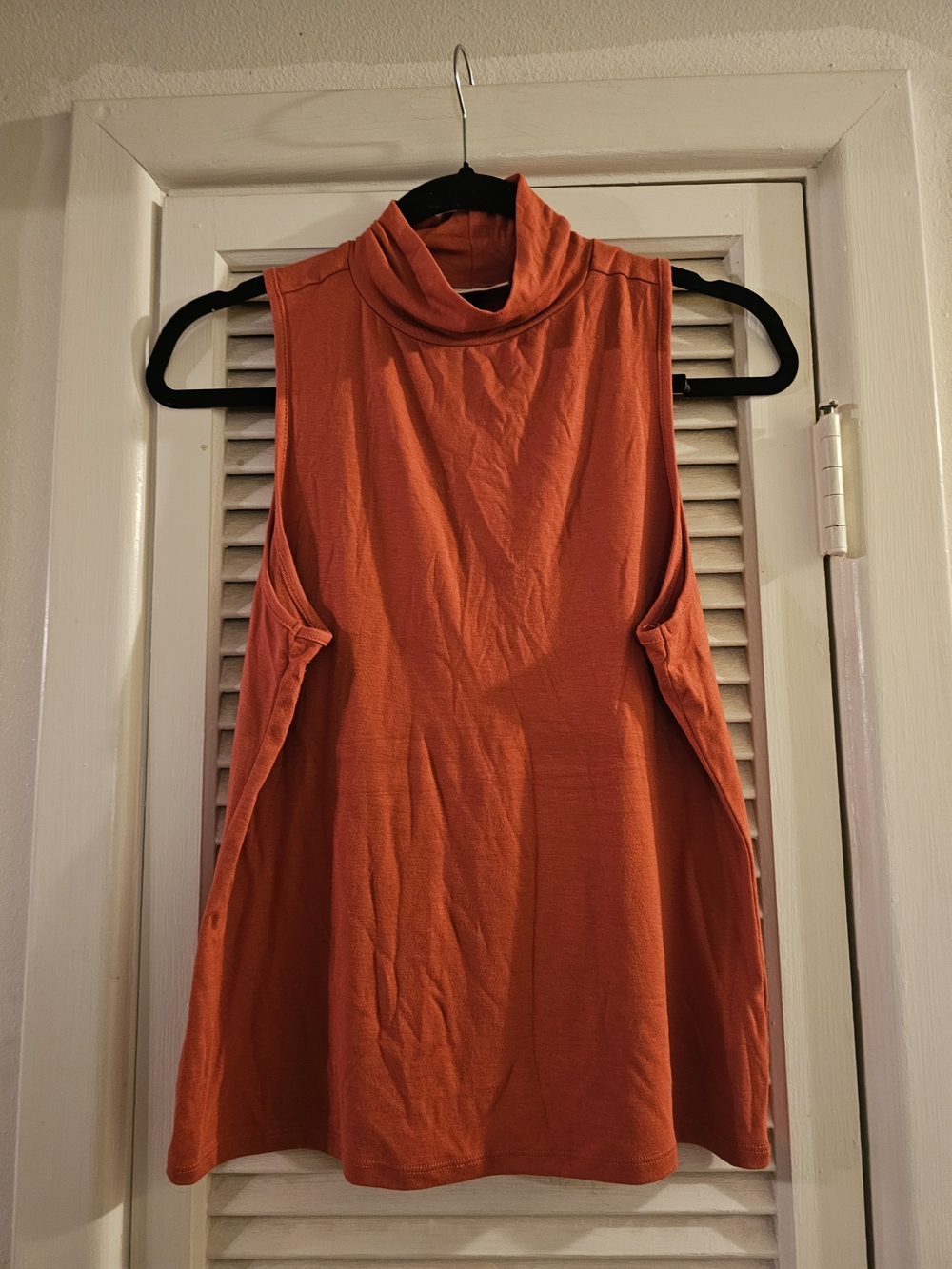 Universal Thread Rust Orange Scoop Neck Top